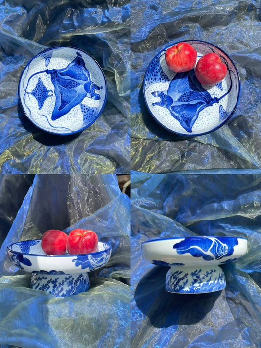 Manta rays decorated porcelain fruit plate（customized）