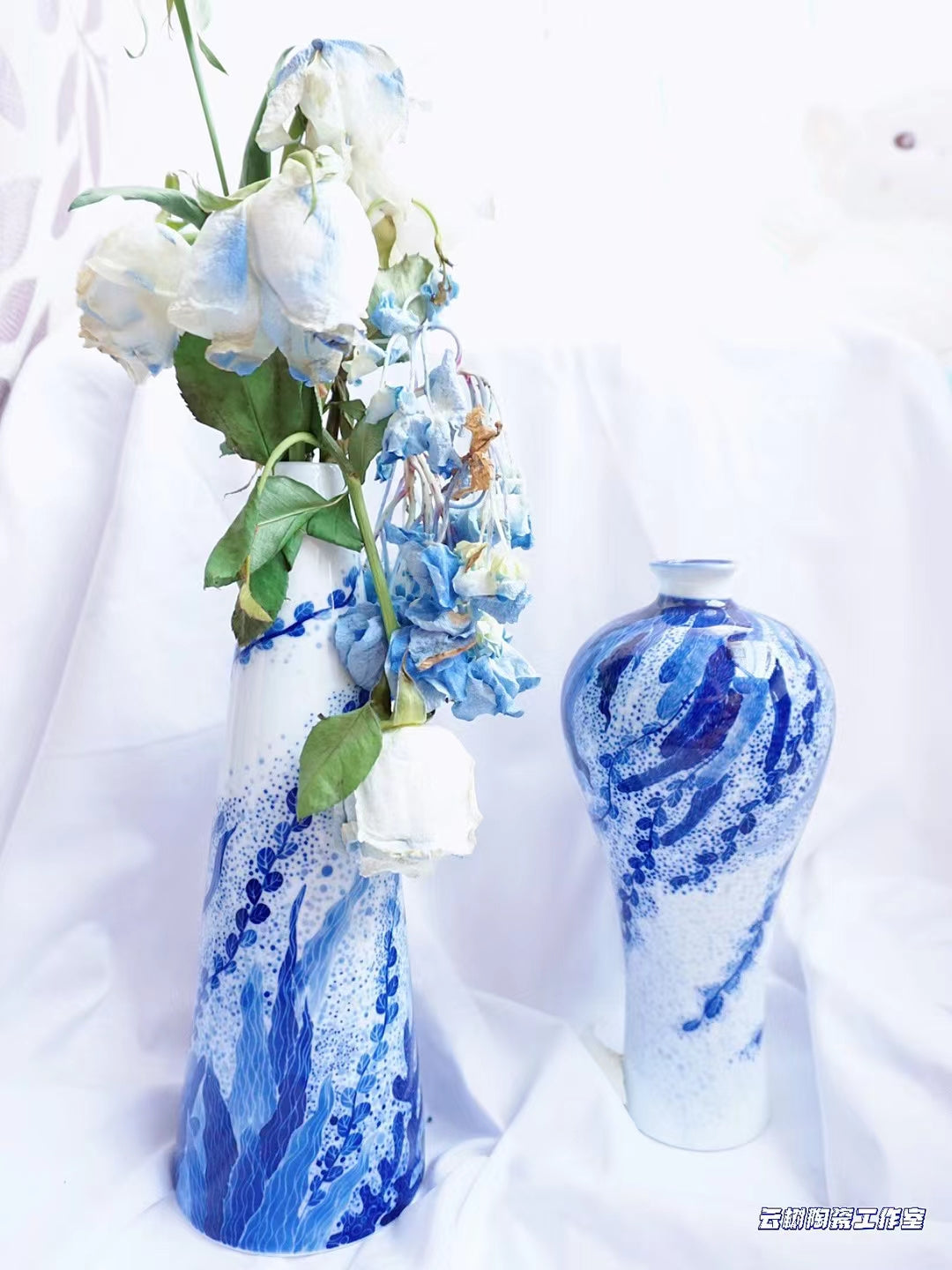 Blue and white Sea grass vase（customized）